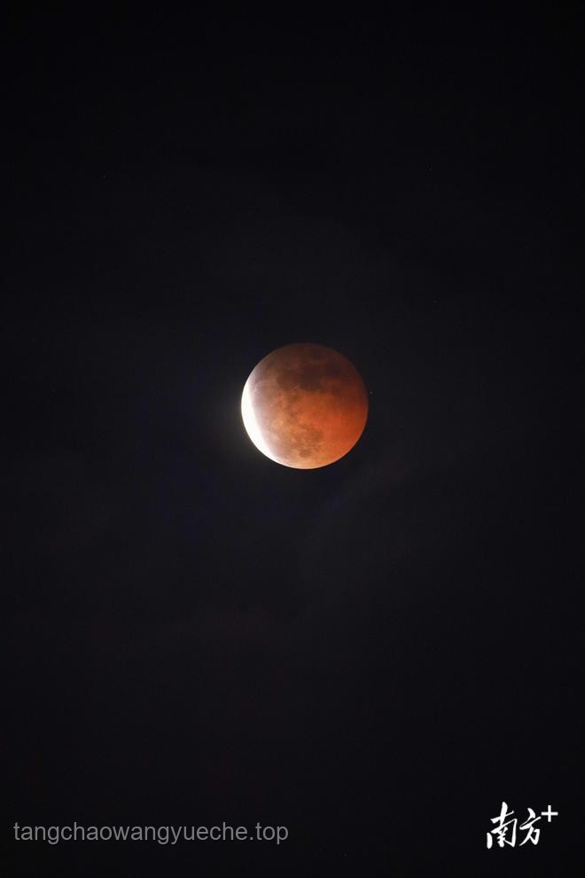 官方回应茂名夜空疑现火流星：罕见天文现象引发社会关注